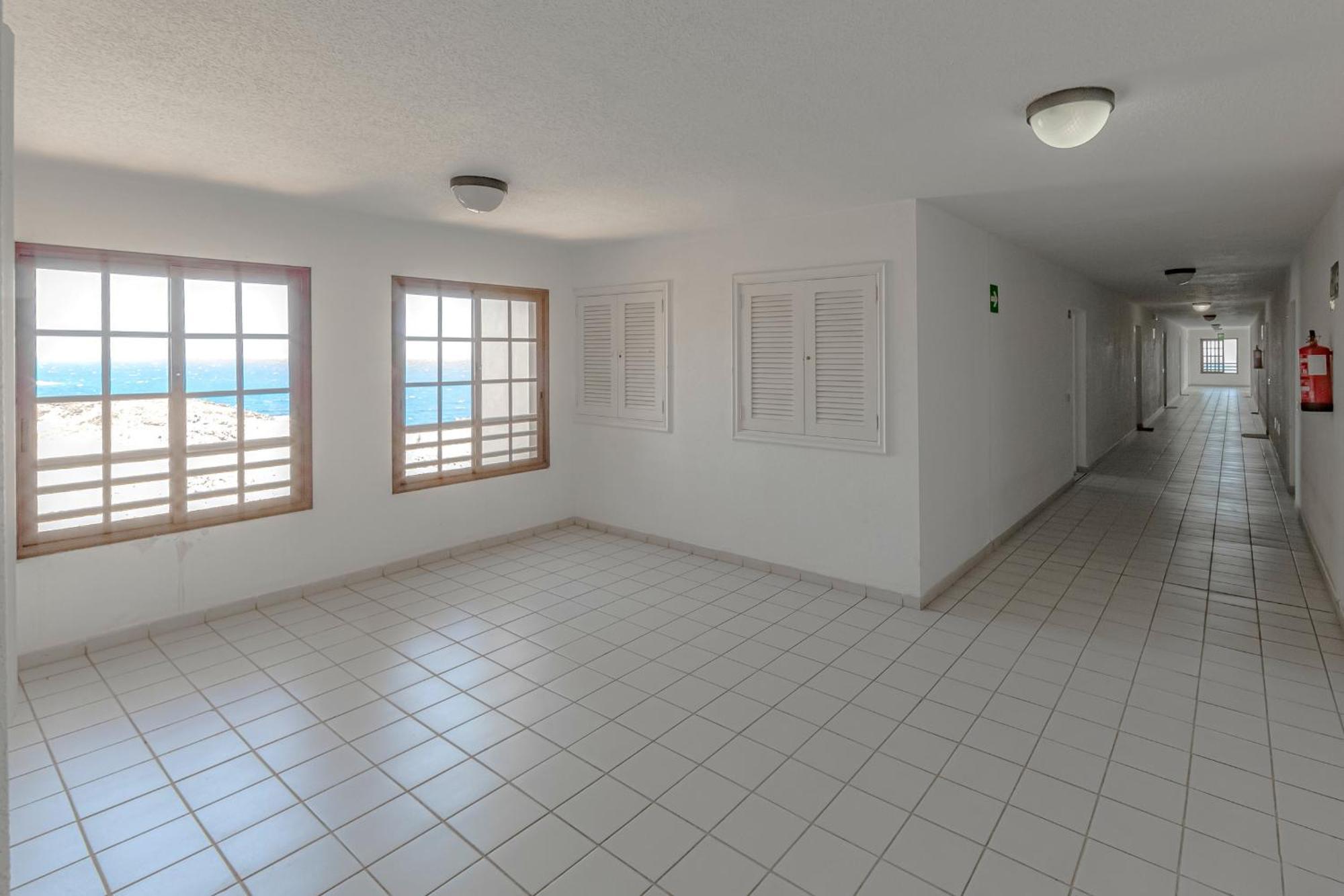 Atlantis 3 One Bedroom, Sea Front, In Complex With Pool Costa del Silencio Exterior foto