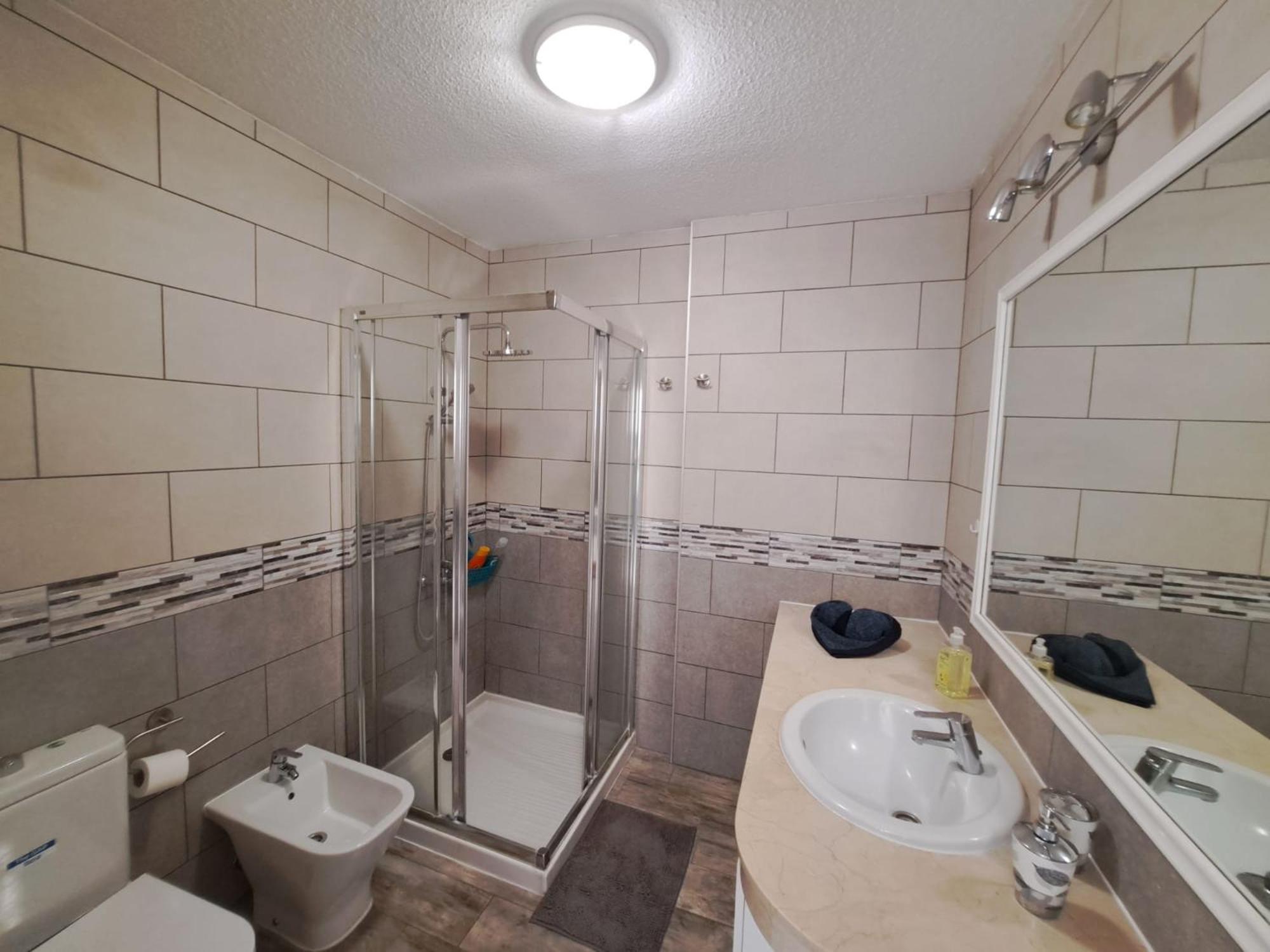 Atlantis 3 One Bedroom, Sea Front, In Complex With Pool Costa del Silencio Exterior foto