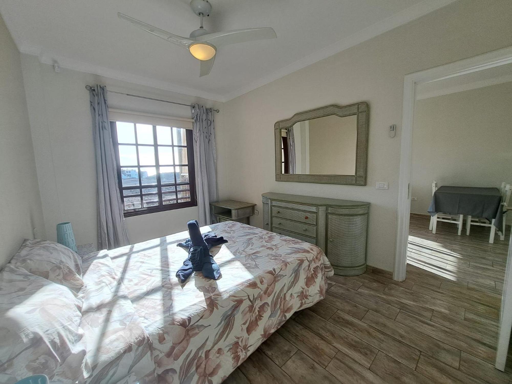 Atlantis 3 One Bedroom, Sea Front, In Complex With Pool Costa del Silencio Exterior foto