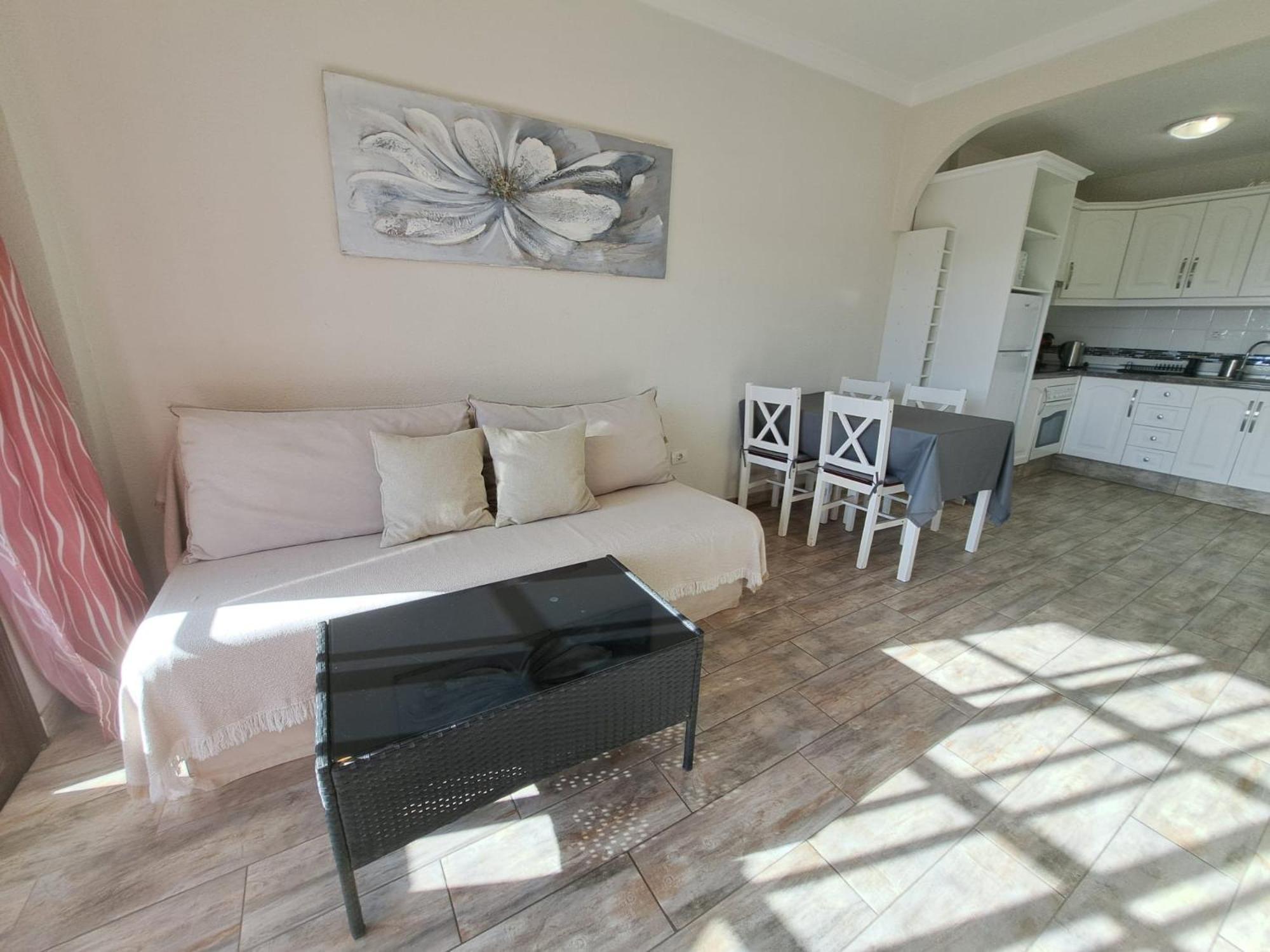 Atlantis 3 One Bedroom, Sea Front, In Complex With Pool Costa del Silencio Exterior foto